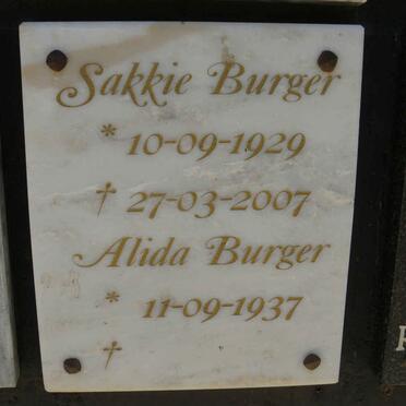 BURGER Sakkie 1929-2007 &amp; Alida 1937-