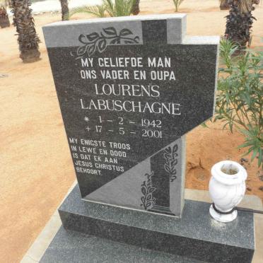 LABUSCHAGNE Lourens 1942-2001