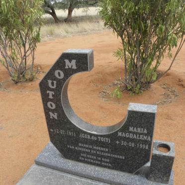 MOUTON Maria Magdalena nee DU TOIT 1911-1998