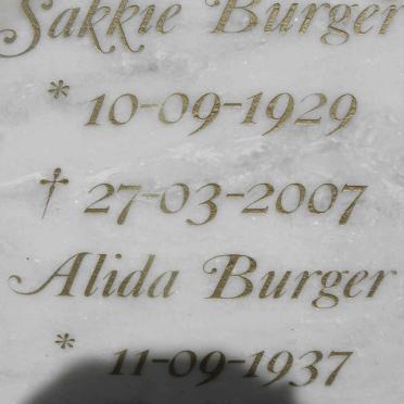 BURGER Sakkie 1929-2007 &amp; Alida 1937-2012