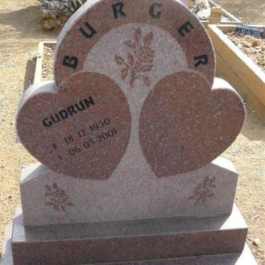 BURGER Gudrun Monika 1950-2001