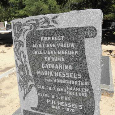 HESSELS P.H. 1885-1970 &amp; Catharina Maria VAN HONSCHOOTEN 1890-1956