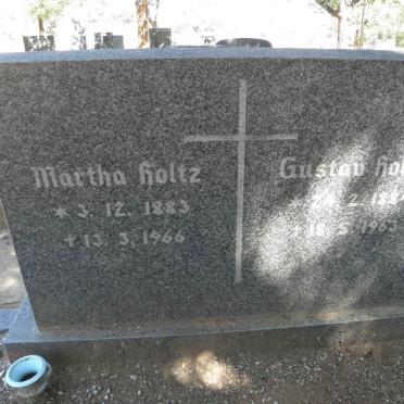 HOLTZ Gustav 1884-1963 &amp; Martha 1883-1966