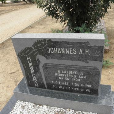 HUSSELMAN Johannes A.H. 1921-1981