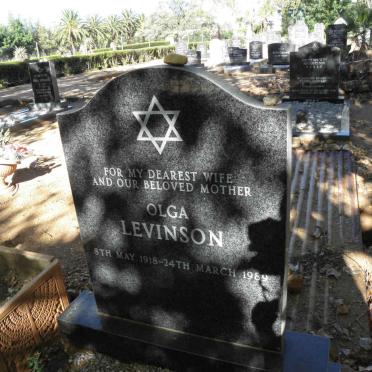 LEVINSON Olga 1918-1989