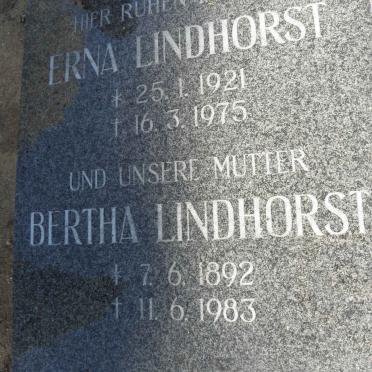 LINDHORST Bertha 1892-1983 :: LINDHORST Erna 1921-1975 