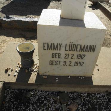 LÜDEMANN Emmy 1912-1942