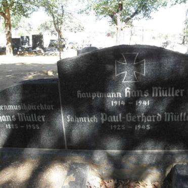 MÜLLER