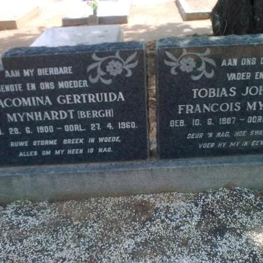 MYNHARDT Tobias Johannes Francois 1887-1969 &amp; Jacomina Gertruida BERGH 1900-1960