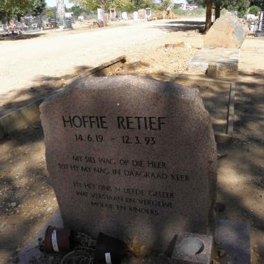 RETIEF Hoffie 1919-1993