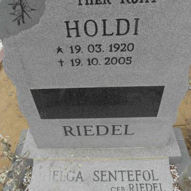 RIEDEL Holdi 1920-2005 :: SENTEFOL Helga nee RIEDEL 1955-2012