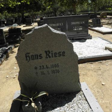 RIESE Hans 1895-1976