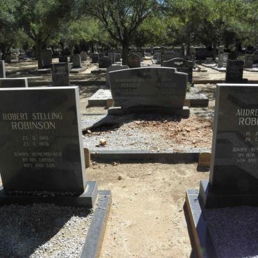 ROBINSON Robert Stelling 1915-1976 &amp; Audrey Ethel 1918-1995