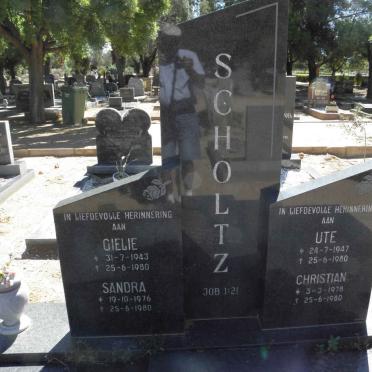SCHOLTZ