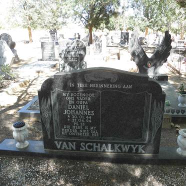 SCHALKWYK Daniel Johannes, van 1944-1994