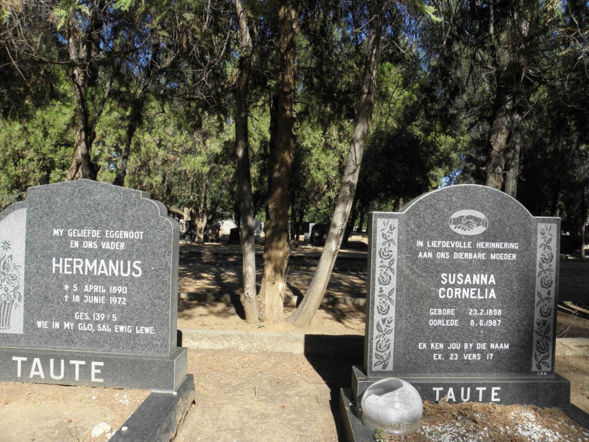 TAUTE Hermanus 1890-1972 &amp; Susanna Cornelia 1898-1987