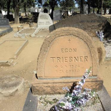 TRIEBNER Egon 1926-1950