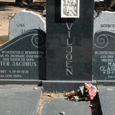 VILJOEN Pieter Jacobus 1907-1970 &amp; Magdalena Clasina Johanna 1913-1993
