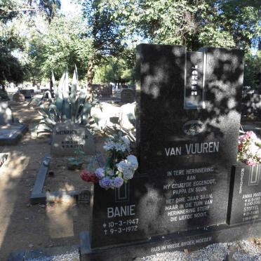 VUUREN Stoffel, Jansen van 1915-2004 &amp; Anna Maria 1915-2001 :: JANSEN VAN VUUREN Banie 1947-1972