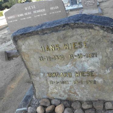 WIESE Hans 1890-1971 &amp; Irmgard 1901-1992