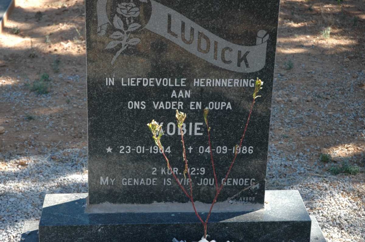 LUDICK Kobie 1904-1986