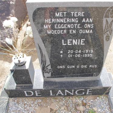 LANGE Lenie, de 1919-1995