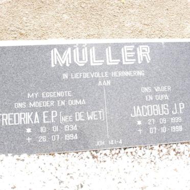 MULLER Jacobus J.P. 1939-1998 &amp; Fredrika E.P. DE WET 1934-1994