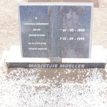 MUELLER Marietjie 1945-1999