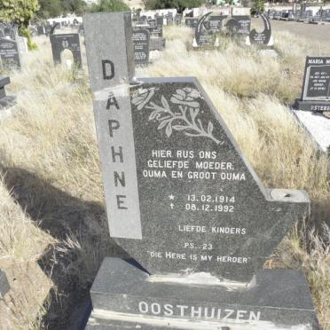 OOSTHUIZEN Daphne 1914-1992