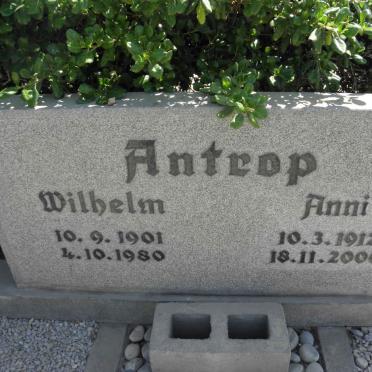 ANTROP Wilhelm 1901-1980 &amp; Anni 1912-2000