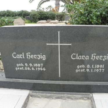 HERZIG Carl 1887-1966 &amp; Clara 1891-1977