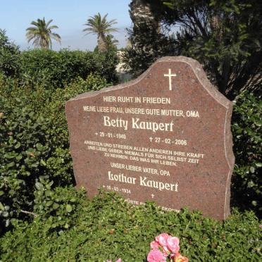 KAUPERT Lothar 1934- &amp; Betty 1940-2006
