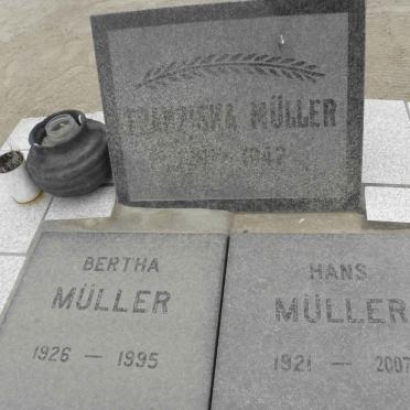 MÜLLER Franziska ?-1942 :: MÜLLER Bertha 1926-1995 :: MÜLLER Hans 1921-2007