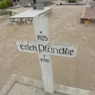 PFÄNDER Erich 1925-1990