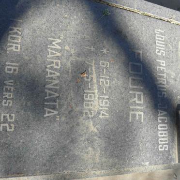 FOURIE Louis Petrus Jacobus 1914-1982 :: FOURIE Sientjie 1925-2015