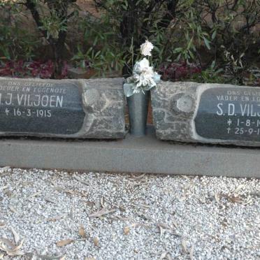 VILJOEN S.D. 1906-1975 &amp; M.J. 1915-