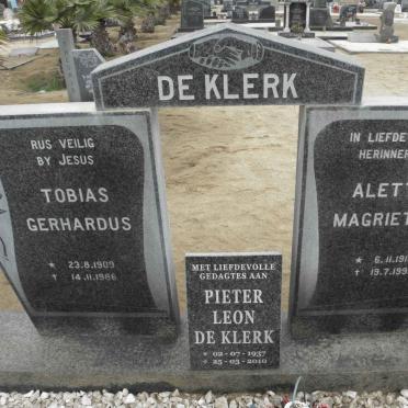 KLERK Tobias Gerhardus, de 1909-1986 &amp; Aletta Magrietha 1910-1991 :: DE KLERK Pieter Leon 1937-2010