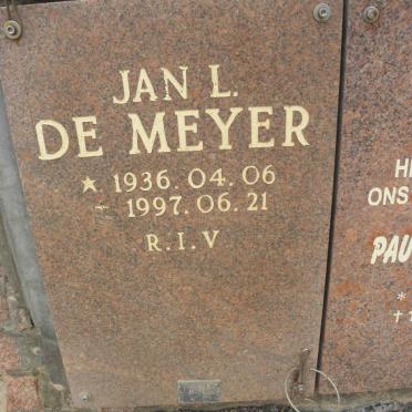MEYER Jan L., de 1936-1997