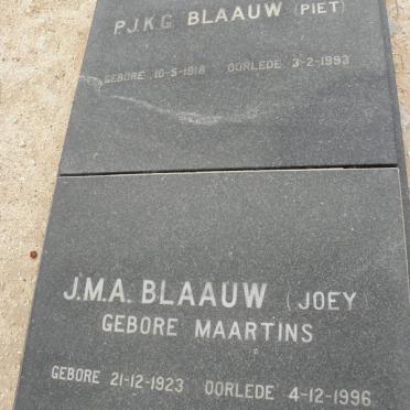 BLAAUW P.J.K.G. 1918-1993 &amp; J.M.A. MAARTINS 1923-1996