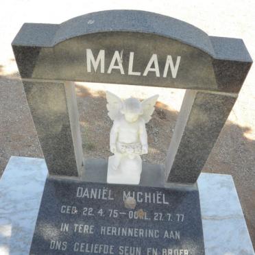 MALAN Daniël Michiël 1975-1977