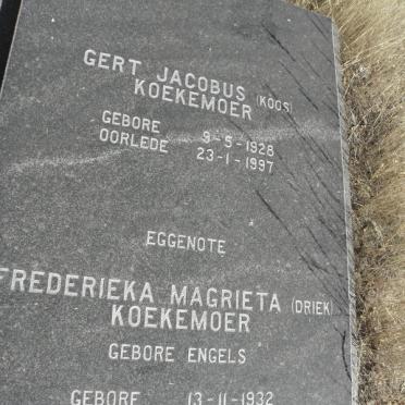 KOEKEMOER Gert Jacobus 1928-1997 &amp; Frederieka Magrieta ENGELS 1932-1997