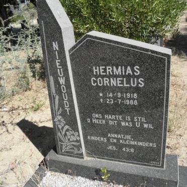 NIEUWOUDT Herminas Cornelus 1918-1988