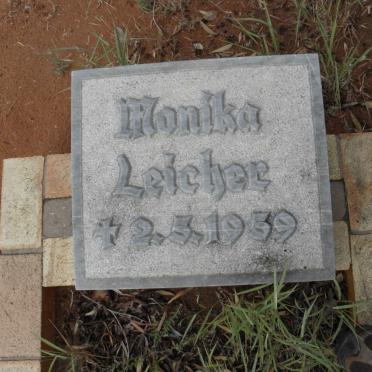 LEICHER Monika -1959