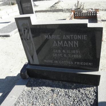 A - Surnames :: Vanne - A