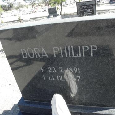 PHILIPP Dora 1891-1967
