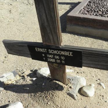 SCHOONBEE Ernst 1947-2002
