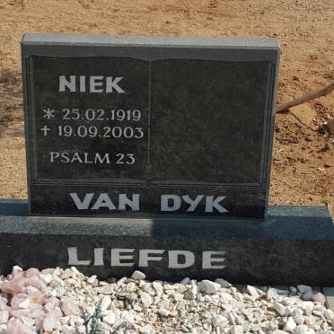 DYK Niek, van 1919-2003