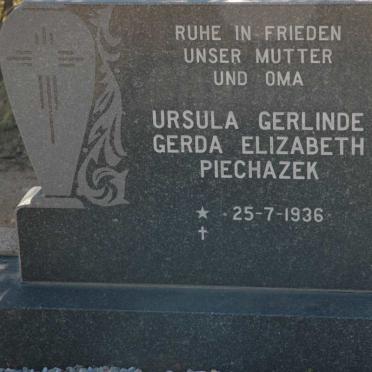 PIECHAZEK Ursula Gerlinda Gerda Elizabeth 1936-