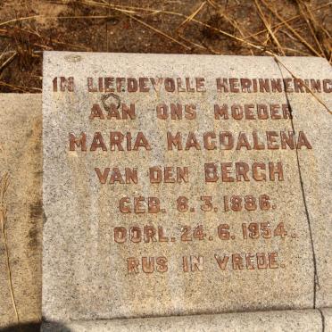 BERGH Maria Magdalena, van den nee PIETERSE 1886-1954