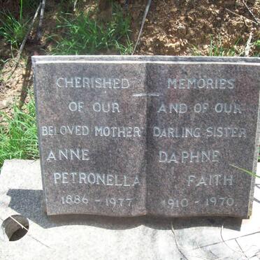 ATTWELL Anne Petronella 1886-1977 :: ATTWELL Daphne Faith 1910-1970 